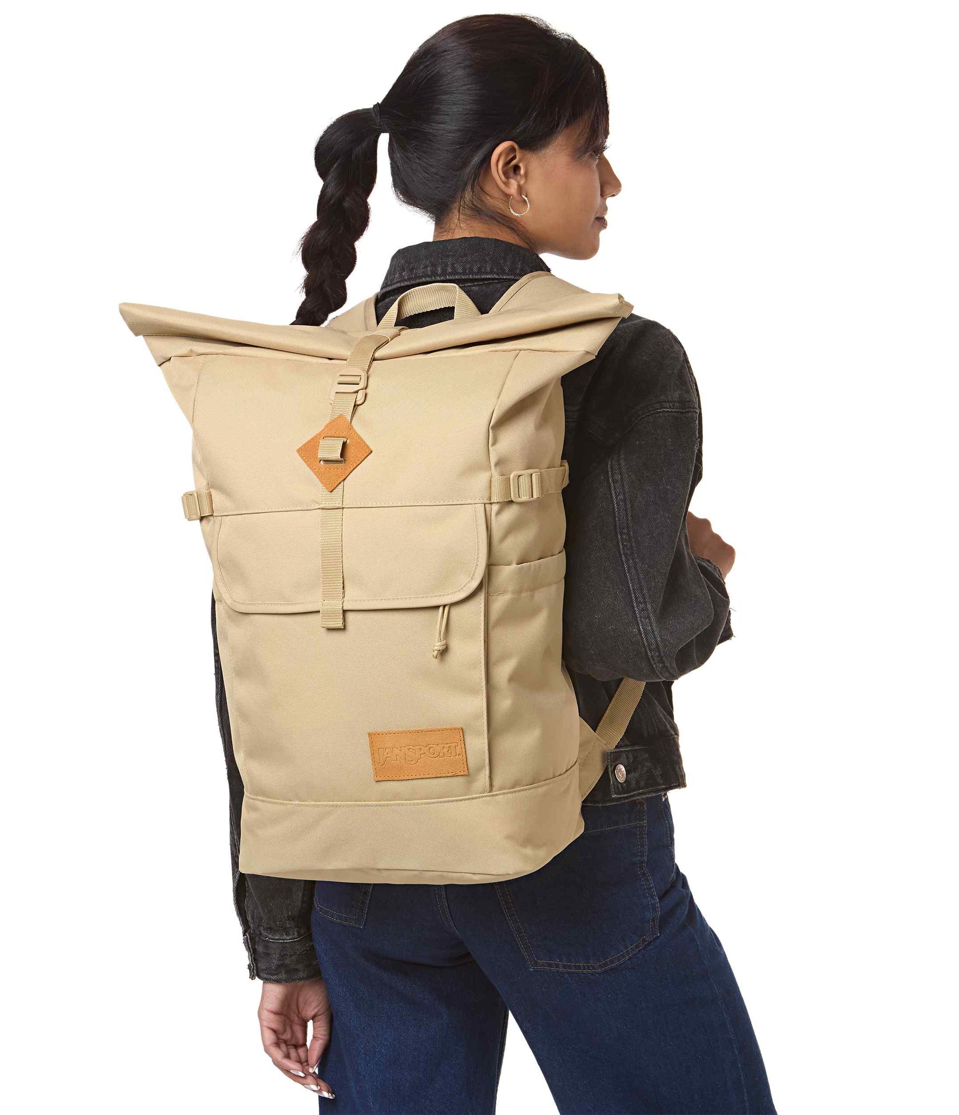 Hatchet Rolltop - Travertine | JanSport Europe